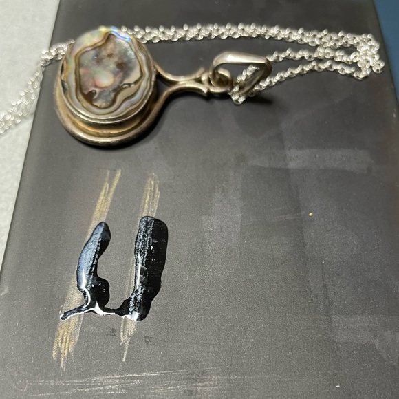 Vintage abalone shell 925 sterling silver large pendant with Mini forming pearl - Picture 9 of 9